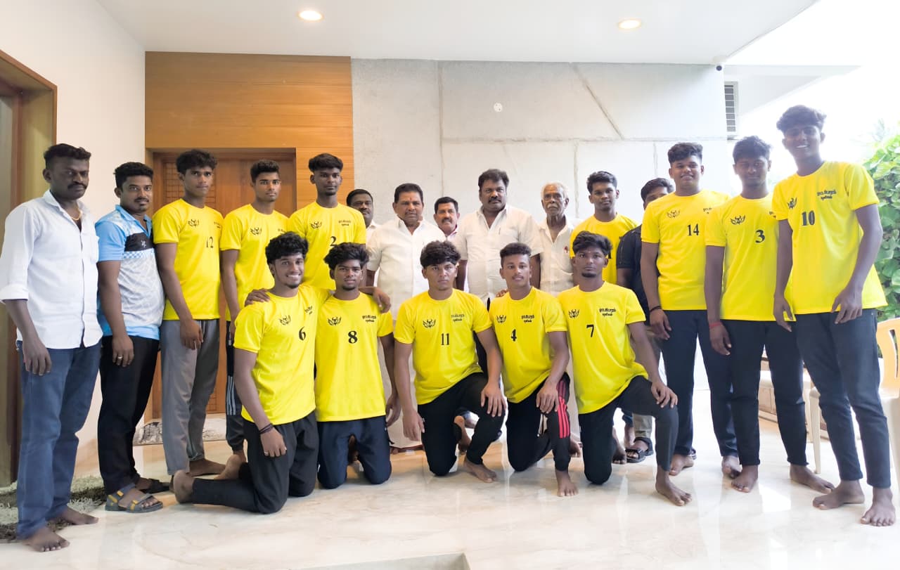 அரியலூரில்  சிஐடியு தமிழ்நாடு மாநில மாநாடு தியாகிகள் சுடர் வரவேற்பு நிகழ்ச்சி