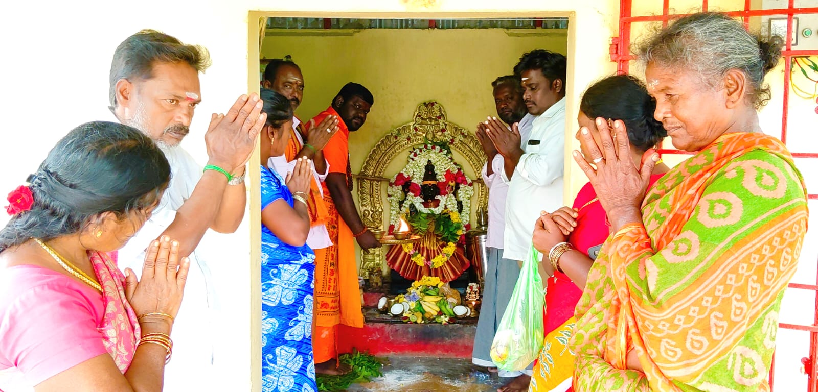 அங்காள பரமேஸ்வரி வீர சாம்பவி சித்த பீடத்தில் அமாவாசை பூஜை