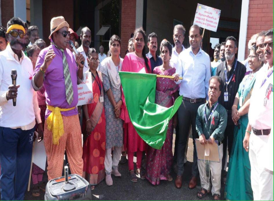 கடலூர் உலக எய்ட்ஸ் தினத்தினை முன்னிட்டு மாவட்ட ஆட்சித்தலைவர் தலைமையில் விழிப்புணர்வு நிகழ்ச்சிகள்