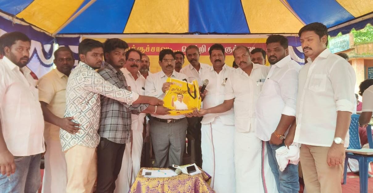 ஸ்ரீபெரும்புதூர் அருகே என் வாக்குச்சாவடி வெற்றி வாக்குச் சாவடி ஆலோசனை கூட்டம்