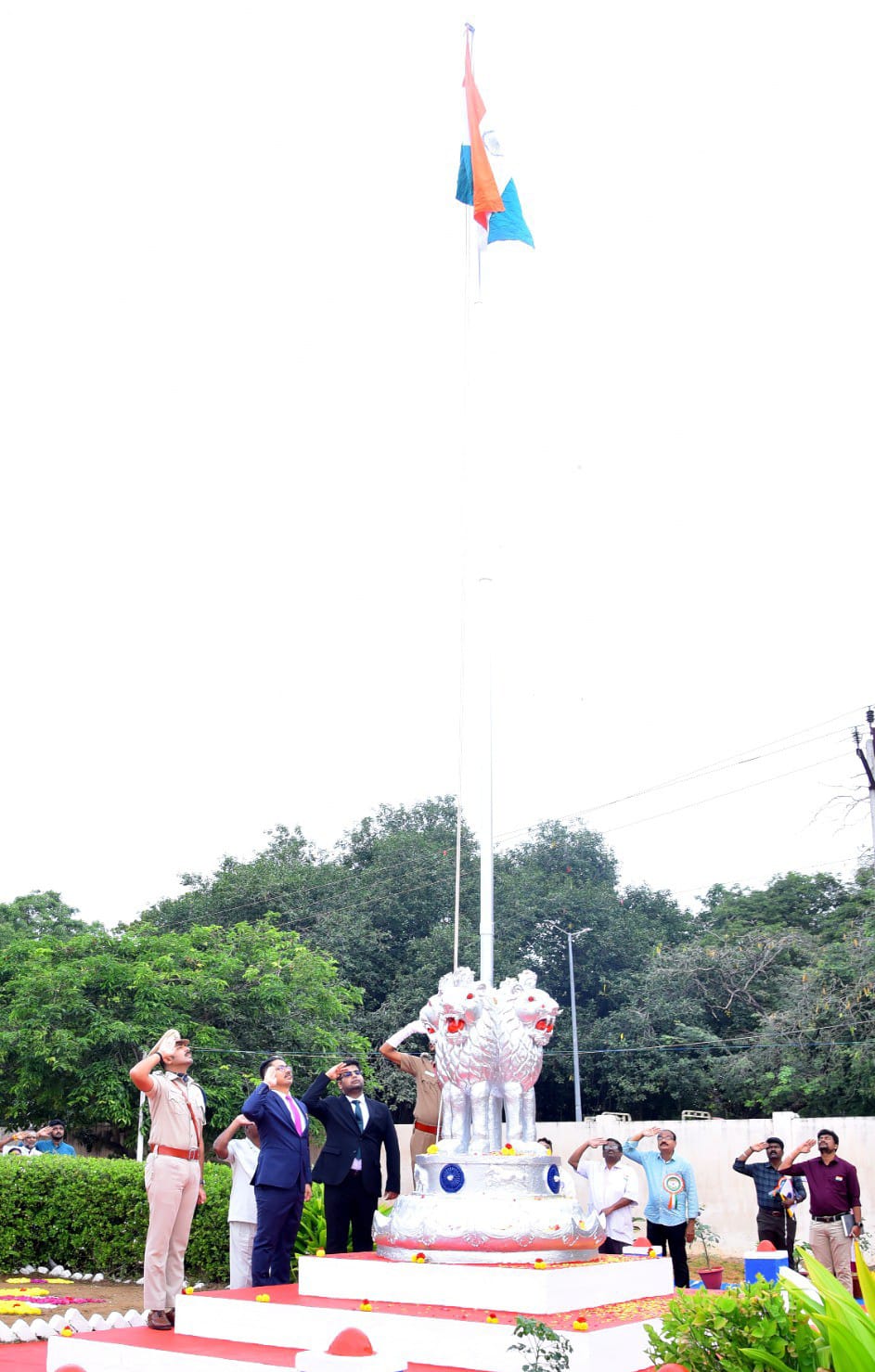 ராமநாதபுரத்தில் குடியரசு தினவிழா