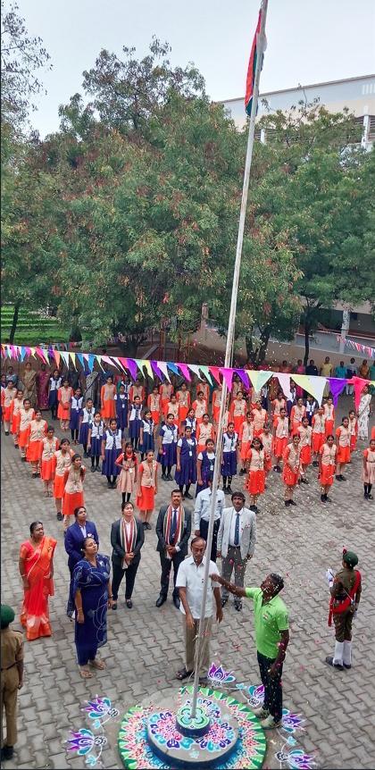 பரணி பார்க் கல்வி நிறுவனங்களில் 77-வது குடியரசு தினக் கொண்டாட்டம்
