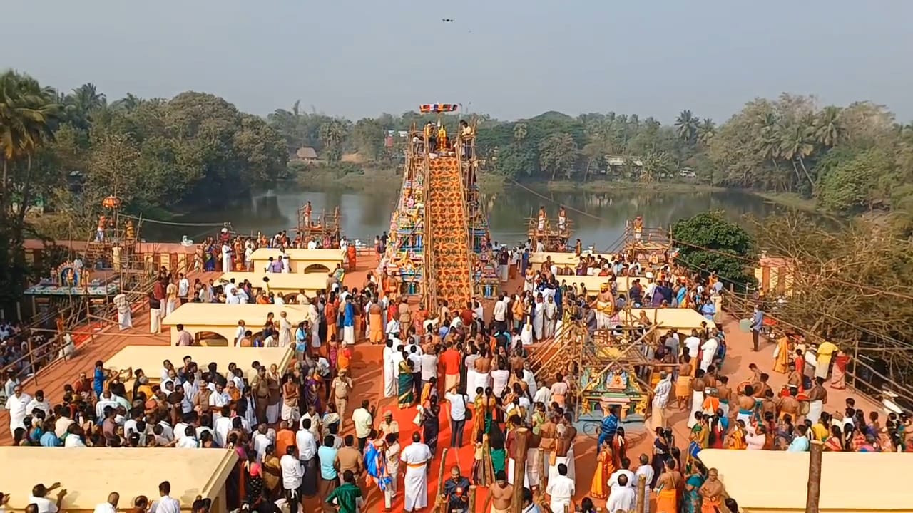 திருப்புங் கூரில் ஸ்ரீசவுந்தரநாயகி சமேத சிவலோகநாதசுவாமி கோயில் மகாகும்பாபிஷேகம்