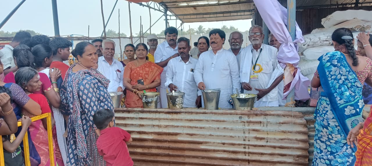 வடலூரில் தைப்பூச விழாவையொட்டி ஒரு லட்சம் பேருக்கு அன்னதானம்