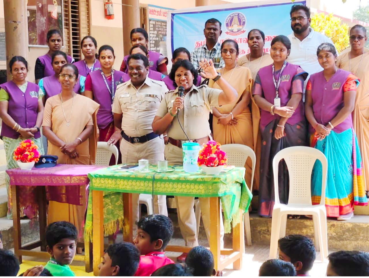 நெற்குணப்பட்டு செயின்ட் தாமஸ் மெட்ரிக் மேல்நிலைப் பள்ளியில் காவல் துறை விழிப்புணர்வு முகாம்