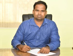 தேனி மாவட்ட செய்தி மக்கள் தொடர்பு துறை அலுவலர் பொறுப்பேற்பு