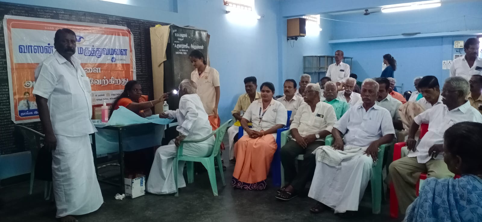 பேராவூரணியில் இலவச கண் சிகிச்சை முகாம்