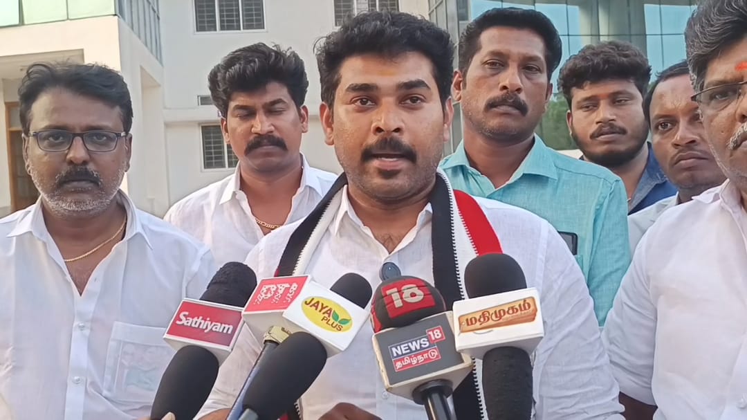 வேட்பாளருக்கு மிரட்டல் விடும் அடையாளம் தெரியாத நபர்கள் போலீஸ் எஸ்பி யிடம் புகார்