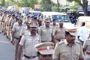 மணச்சநல்லூர் சட்டமன்ற தொகுதியில் காவல்துறை சார்பில் கொடி அணிவகுப்பு