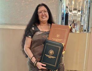 மாற்றுத்திறனாளிகள் அதிகாரமளிப்பில் சிறந்து விளங்கிய டாக்டர் சந்திரபிரசாத்துக்கு இரு தேசிய விருது