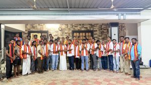 மாற்றுக் கட்சியினர் தமிழக வெற்றிக் கழகத்தில் இணைந்தனர்