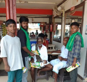 பர்கூர் சட்டமன்ற தொகுதியில்  சுயேச்சை வேட்பாளர் தீவிர வாக்கு சேகரிப்பு