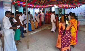 கம்பம் சட்டமன்ற தொகுதியில் காலையிலே மிகுந்த ஆர்வத்துடன் வாக்களித்த வாக்காளர்கள்