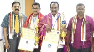 தென் மண்டலத் தொடர் கல்வி வாரியம் சார்பில் எழுத்தாளர் மற்றும் மருத்துவர்க்கு விருது!