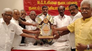 திருச்சியில் யோகா ஆசிரியர் விஜயகுமார்க்கு பாராட்டு விழா