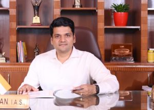 தேனி மாவட்டத்தின் புதிய கலெக்டராக வைத்திநாதன் நியமனம்