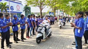 கோவையில் யமஹாவின் ஹைப்ரிட் மைலேஜ் சேலஞ்ச் போட்டி : லிட்டருக்கு 113 கி.மீ மைலேஜ் தந்து வனிதா முதலிடம்