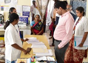 புகழுர் வட்டாட்சியர் அலுவலகத்தில் திடீர் ஆய்வு