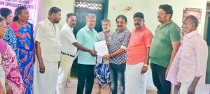 தூய்மை பணியாளர்களுக்கு காலை உணவு திட்டத்தை கிராம பஞ்சாயத்துக்களுக்கும் விரிவுபடுத்த கொத்தமங்கலம் ஊராட்சி கிராம சபை கூட்டத்தில் மனு