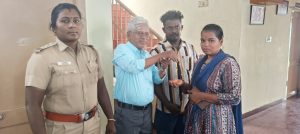 திண்டுக்கலில் மனு கொடுத்த உடனே நடவடிக்கை எடுத்த காவல்துறைனர்
