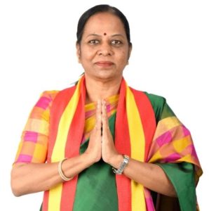 மதுராந்தகம் இடைத்தேர்தலில் தமிழக வெற்றிக் கழகம் சார்பில் வேட்பாளர் எழில்கேத்ரின் மீண்டும் போட்டியிட மீண்டும் வாய்ப்பு வழங்கப்படுமா