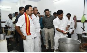 சின்னமனூர் அருகே ஒடைப்பட்டியில் கள்ளர் சீரமைப்பு துறையில் காலிப் பணியிடங்கள் விரைவில் நிரப்பப்படும்அமைச்சர் சம்பத்குமார் தகவல்