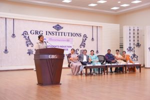 கோவை PSGR கிருஷ்ணம்மாள் மகளிர் கல்லூரி முதலாமாண்டு மாணவிகள் அறிமுக விழா