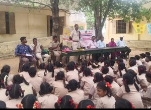 காவேரிப்பாக்கம் ஒன்றியம் புதுப்பட்டு அரசு மேல்நிலைப்பள்ளியில் போதைப்பொருள் எதிர்ப்பு விழிப்புணர்வு