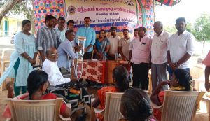 மாற்றுத் திறனாளி குடும்பங்களுக்கு அத்தியாவசிய பொருட்கள் வழங்கல்…!