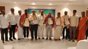 திருச்சியில் கலை,இலக்கியத் துறையினருக்கு விருது வழங்கும் விழா