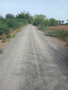 ரூ.7.5 கோடி சாலைப் பணி 2 ஆண்டுகளாக கிடப்பில்: பணிகளை உடனே முடிக்க கிராம மக்கள் ஆட்சியரிடம் மனு