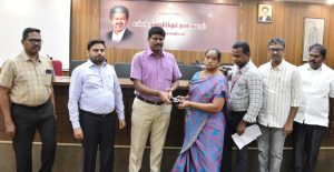மக்கள் குறைதீர்க்கும் நாள் கூட்டம்: மாற்றுத்திறனாளிகளுக்கு ரூ.30,232 மதிப்பிலான நலத்திட்ட உதவிகள் வழங்கல்