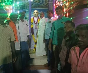 மருதுபுரத்தில் பெருந்தலைவர் காமராஜரின் பிறந்த நாள் விழா