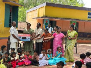 வடலூர் அருகே அரசு பள்ளியில் காமராஜர் பிறந்த நாள் விழா