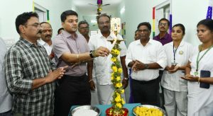 பூதிப்புரம் அரசு ஆரம்ப சுகாதார நிலையத்தில் ரூ.60 லட்சம் மதிப்பில் கூடுதல் மருத்துவக் கட்டடம்: மாவட்ட ஆட்சியர் ஆய்வு
