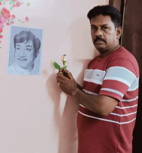 வெண் ரோஜாவில் மலர்ந்த ‘நடிகர்திலகம்’: கோவை கலைஞரின் தூரிகை அஞ்சலி!