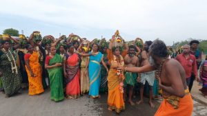 காரைமேடு கிராமத்தில் மகா திரிசூலம் வாராஹி அம்மன் கோவில்ஆடி மாதம் ஆஷாட நவராத்திரி முன்னிட்டு பால்குட திருவிழா