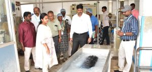 சமூக நீதி விடுதி கரூர் ஆட்சியர் ஆய்வு