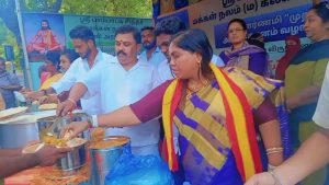 ஸ்ரீ பாம்பாட்டி சித்தர் மக்கள் நலம் கல்வி அறக்கட்டளை சார்பில் பௌர்ணமி அன்னதானத்தில் ஏராளமானோர் பங்கேற்பு