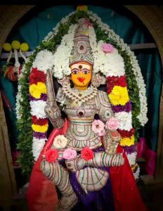 கம்பம் ஸ்ரீ கெள மாரியம்மன் திருக்கோவிலில் ஆடி மூன்றாம் வெள்ளியை முன்னிட்டு  சிறப்பு அலங்காரத்தில் அம்மன்