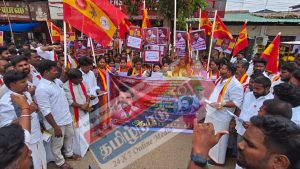 மன்னார்குடியில் திமுக எதிர்கட்சி தலைவர் உதயநிதி ஸ்டாலினை கண்டித்து தவெக-வினர் கண்டன ஆர்ப்பாட்டம்