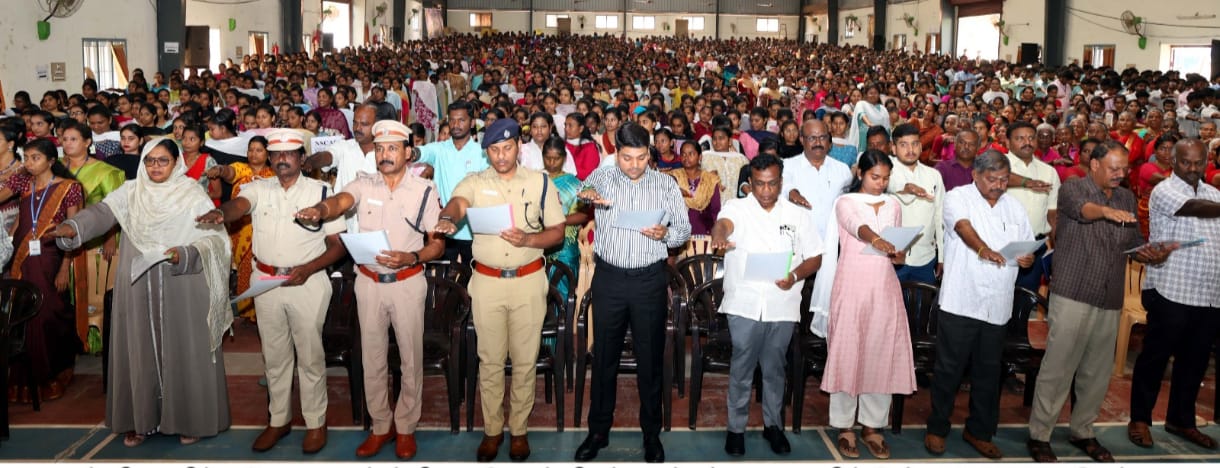 தேனியில் மாவட்ட ஆட்சித்தலைவர் தலைமையில் போதைப்பொருள் இல்லாத தமிழ்நாடு உறுதிமொழி ஏற்பு