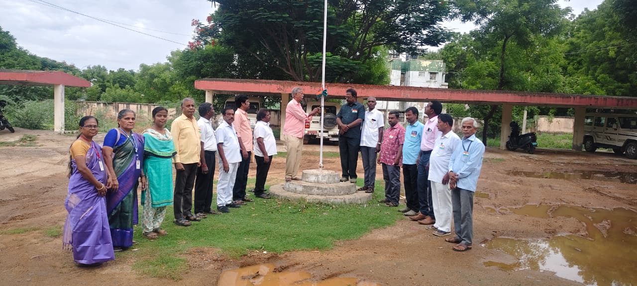 அரியலூர் மாவட்ட இந்தியன் ரெட் கிராஸ் சொசைட்டி சார்பில் சுதந்திர தின விழா