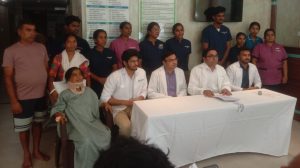 கரூரில் பெண்ணுக்கு சிக்கலான முதுகுத்தண்டு அறுவை சிகிச்சை வெற்றி