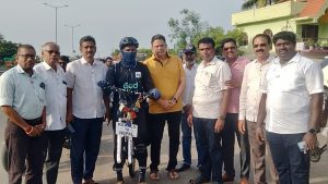 போதைக்கு எதிராக பெடல் சுழற்றும் இளைஞர்: கும்பகோணத்தில் லயன்ஸ் சங்கங்கள் வரவேற்பு