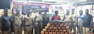 கஞ்சா கடத்தி வந்த காரை-சினிமா பாணியில்”ஷேசிங்” செய்து பிடித்த துறையூர் போலீசார்-பொதுமக்கள் பாராட்டு