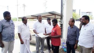 தூத்துக்குடி மாநகராட்சி பகுதியில் உள்ள 35 குடிநீா் வழங்கும் நீர் தேக்க தொட்டிகளை கண்காணித்து வருகிறோம்- மேயா் ஜெகன் பொியசாமி தகவல்