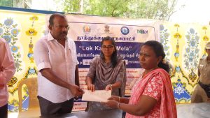 கந்து வட்டியில் இருந்து மீண்டு வருவதற்காகவே சாலையோர வியாபாரிகளுக்கு வசதிகள் செய்து கொடுக்கப்படுகிறது மேயர் ஜெகன்