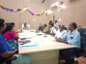 காரைக்காலில் சாலை பாதுகாப்பு குறித்த ஆய்வுக்கூட்டம்