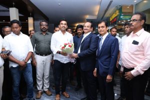 இந்தியாவிலேயே முதன் முறையாக மூட்டு மாற்று அறுவை சிகிச்சையில் நவீன ரோபோ தொழில்நுட்பம் கோவை ராயல் கேர் மருத்துவமனையில் அறிமுகம்